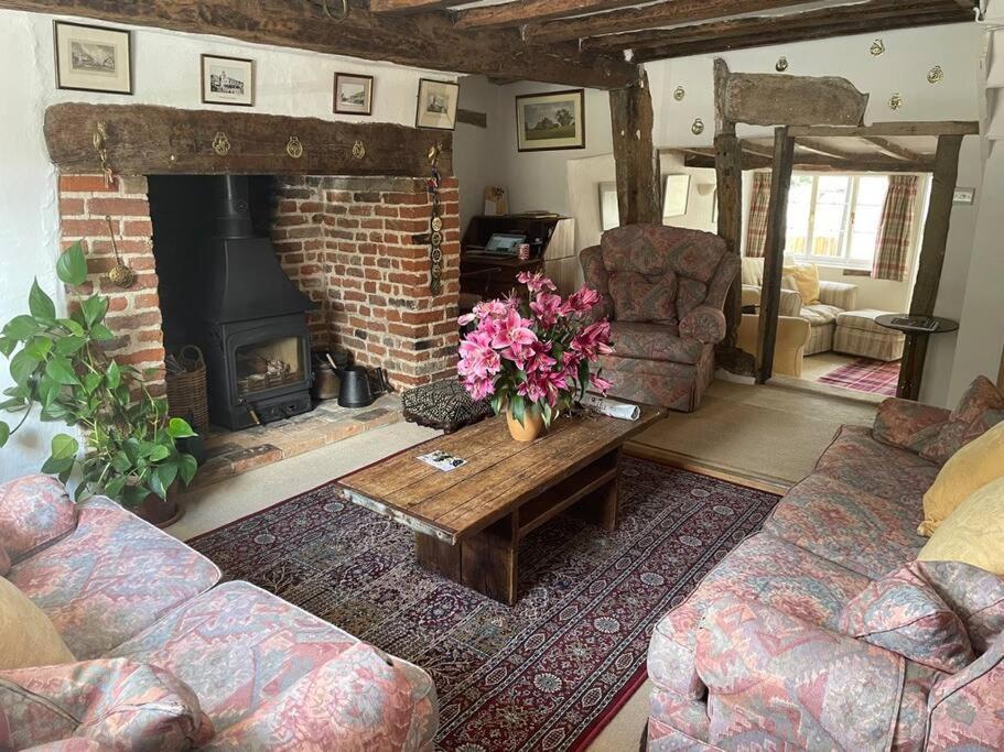 Acacia Cottage Halstead  Luaran gambar